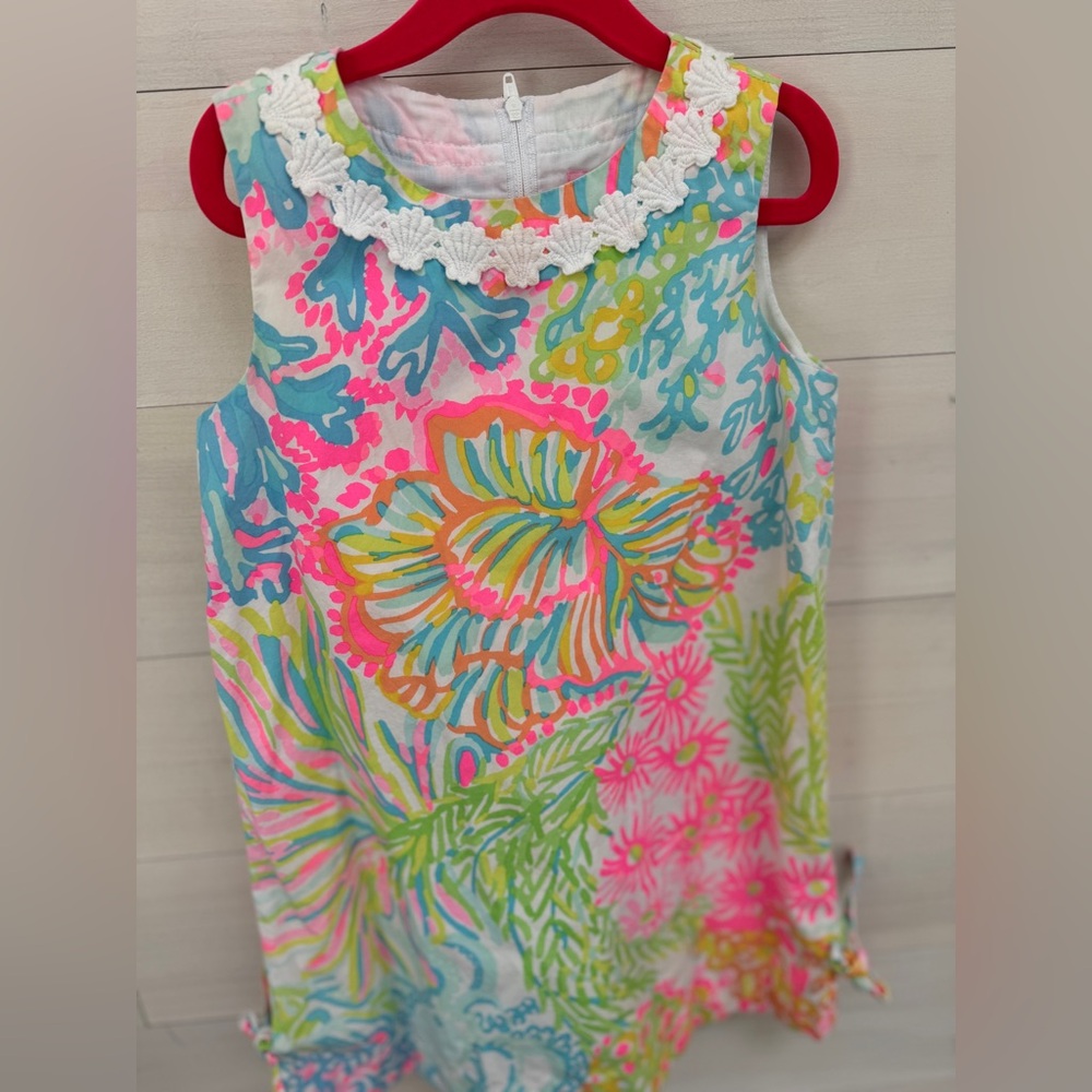 Lilly Pullitzer - Girls Little Lilly Classic Shift Dress